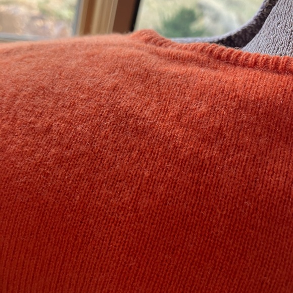 Two 100% cashmere sweaters for $20! In good pre-worn condition. - Picture 4 of 8